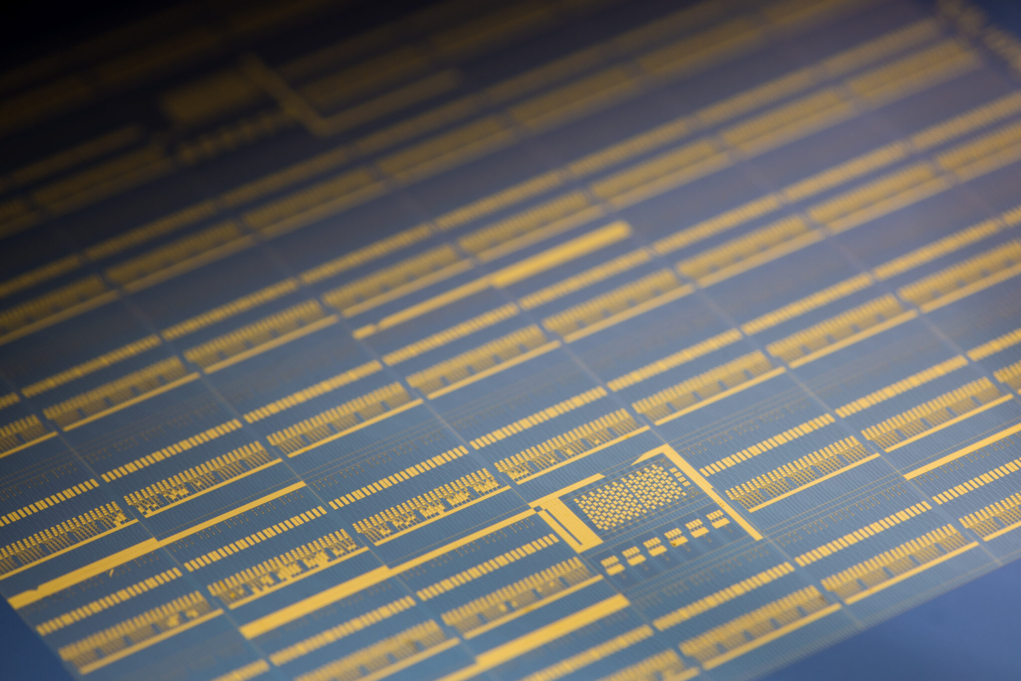 Integrated Optics Designs Engineer > LioniX International