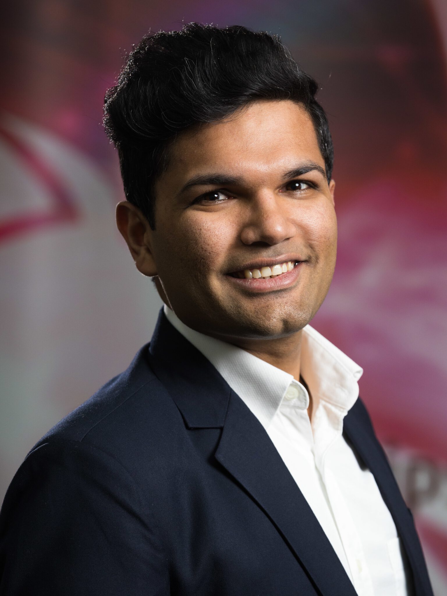 Portrait of Amitesh Singh, account manager at LioniX International