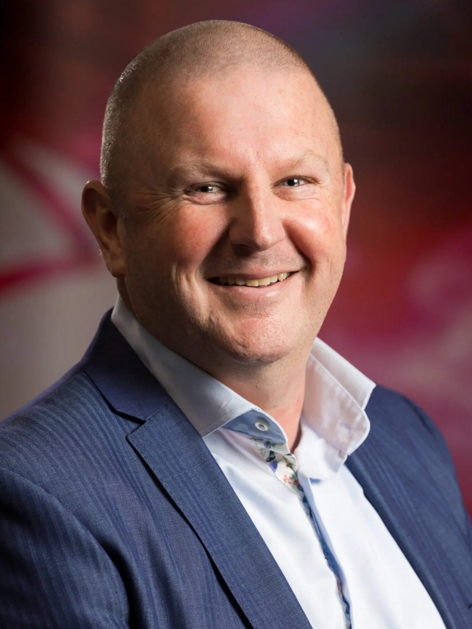 Portrait of Ronald Dekker, CTO of LioniX International