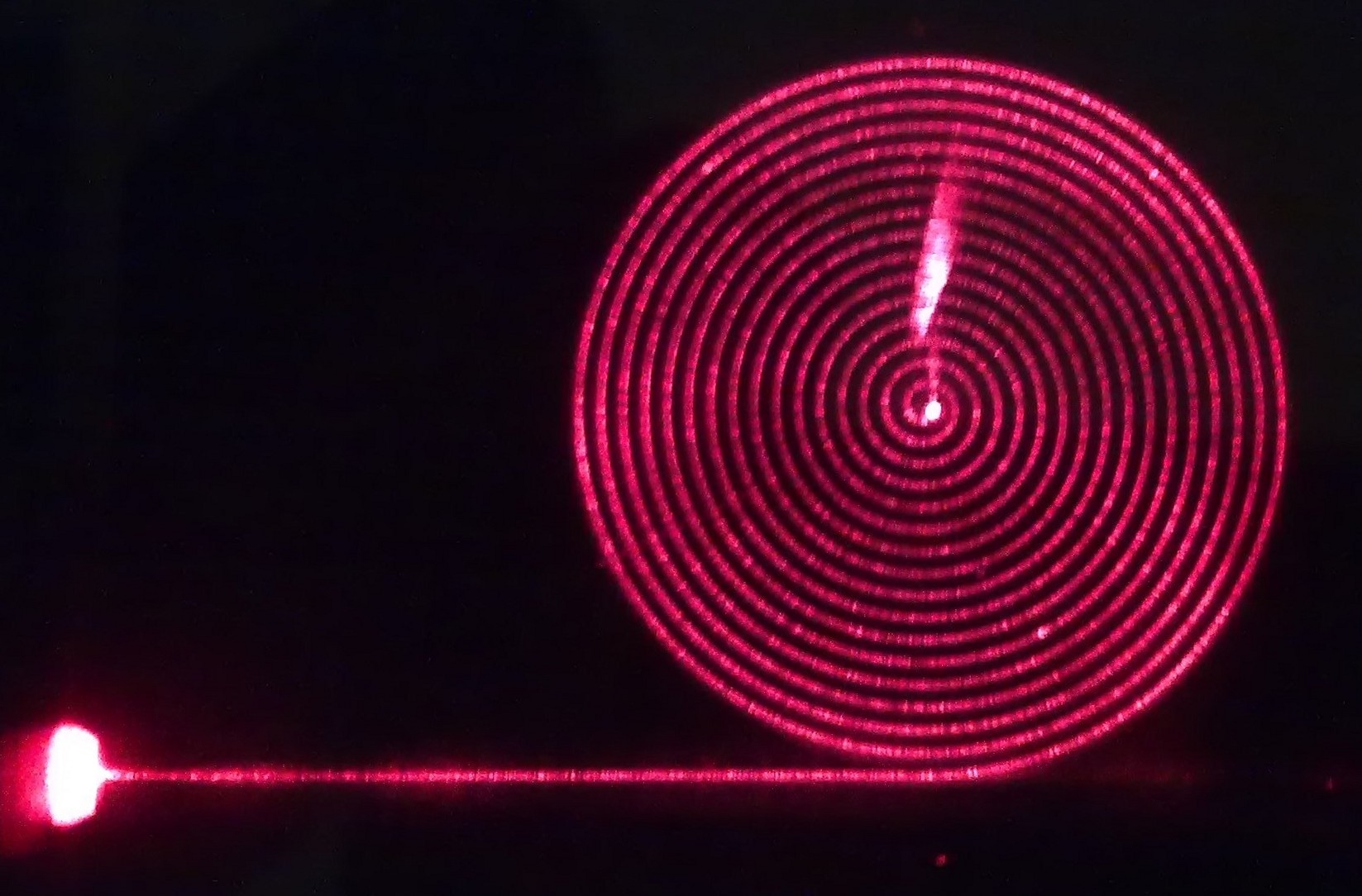 Spiral waveguide made by LioniX International